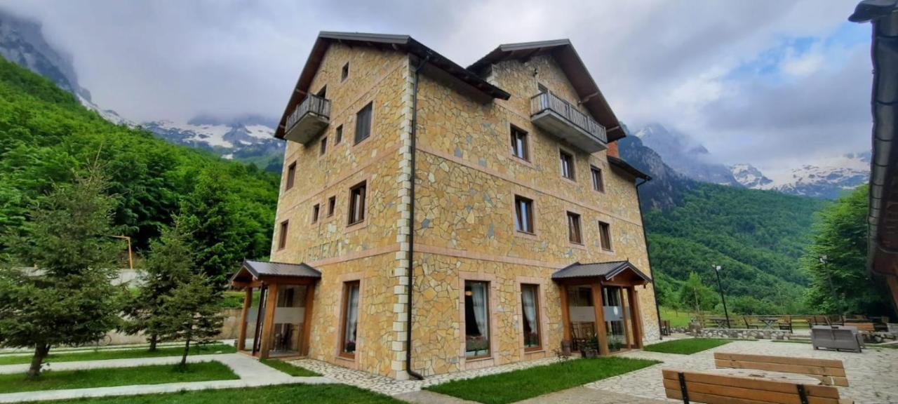 Hotel Margjeka Valbone Exterior foto